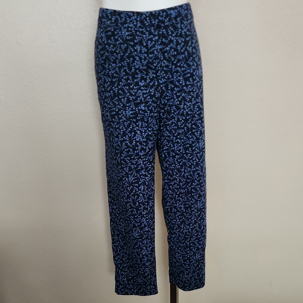 J. Jill Black and Blue Floral Pants